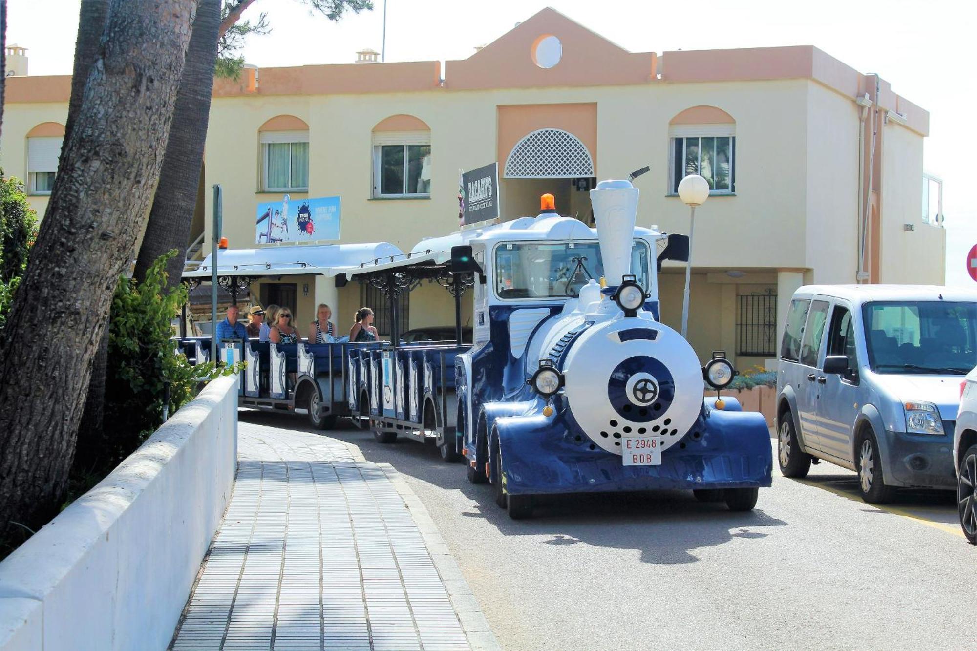 Family & Beach Apartments Mijas Costa & Fuengirola By Alfresco Stays El Faro Exterior photo