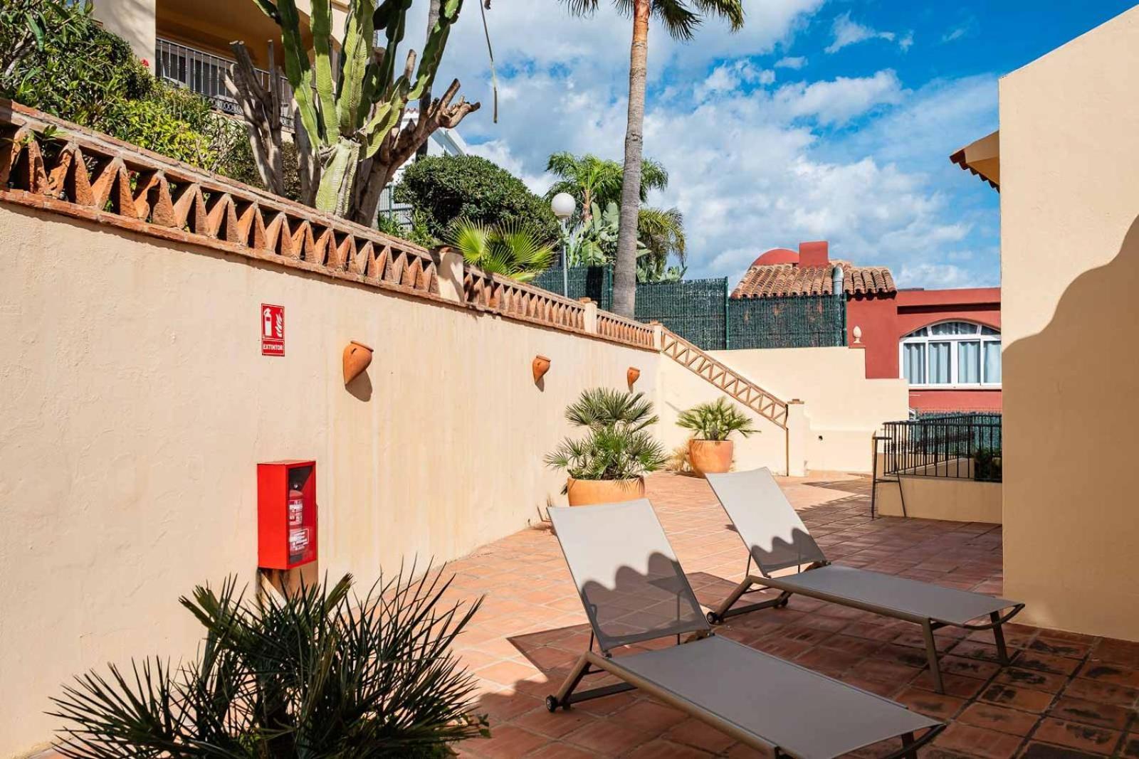 Family & Beach Apartments Mijas Costa & Fuengirola By Alfresco Stays El Faro Exterior photo