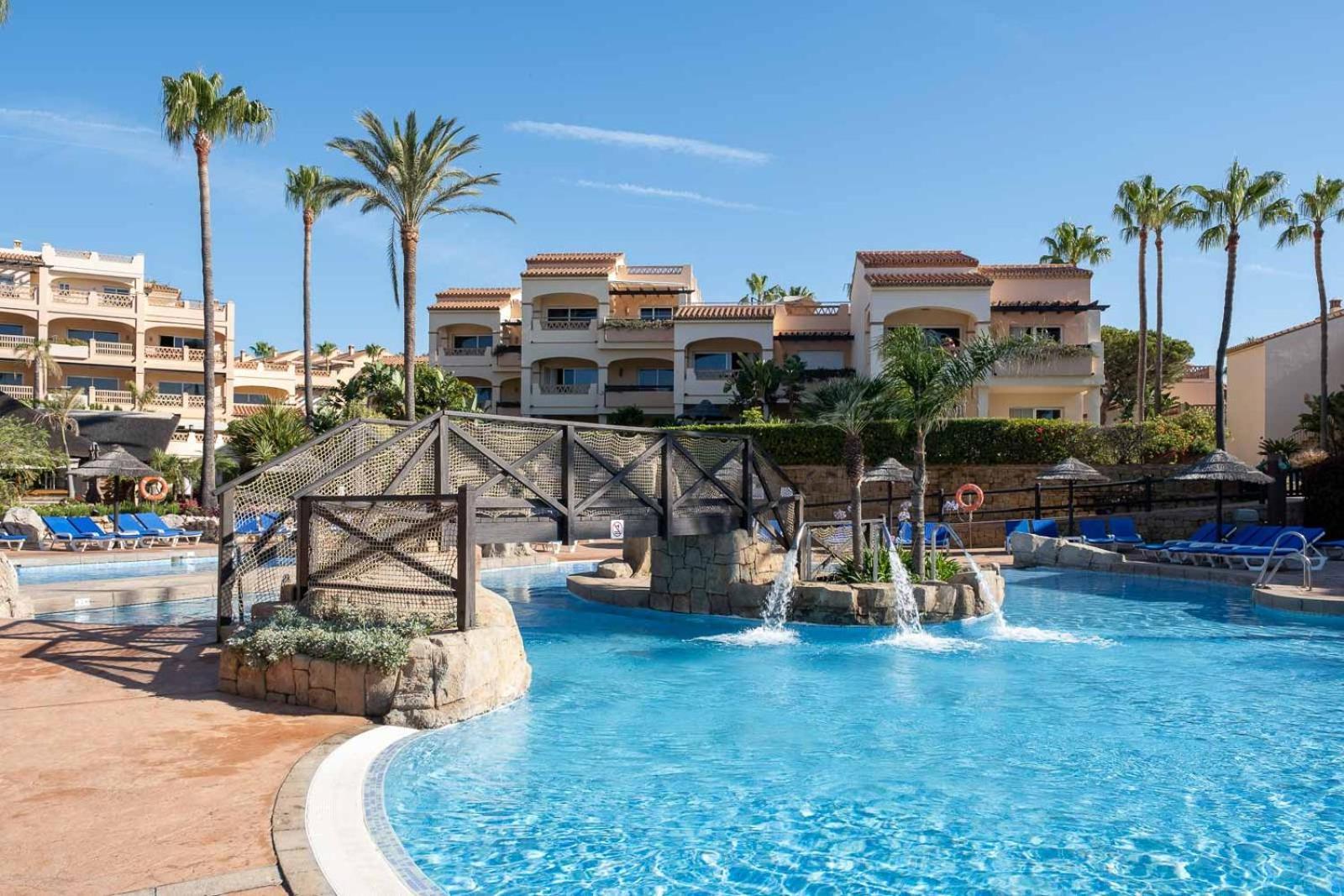 Family & Beach Apartments Mijas Costa & Fuengirola By Alfresco Stays El Faro Exterior photo