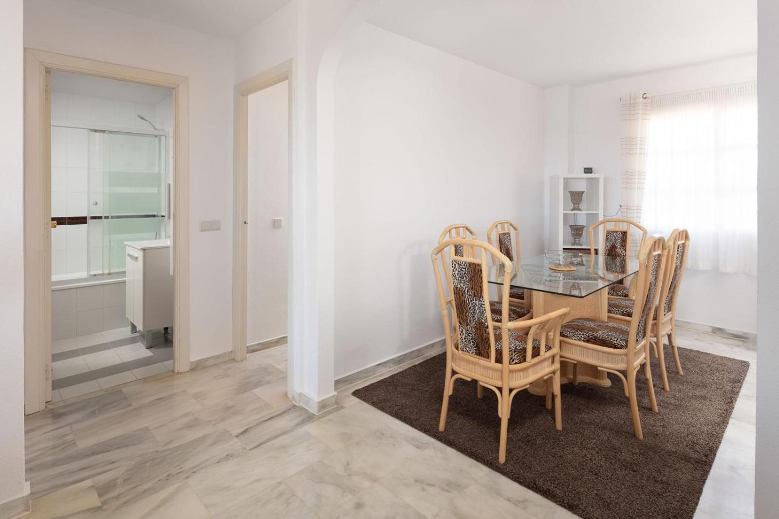 Family & Beach Apartments Mijas Costa & Fuengirola By Alfresco Stays El Faro Exterior photo