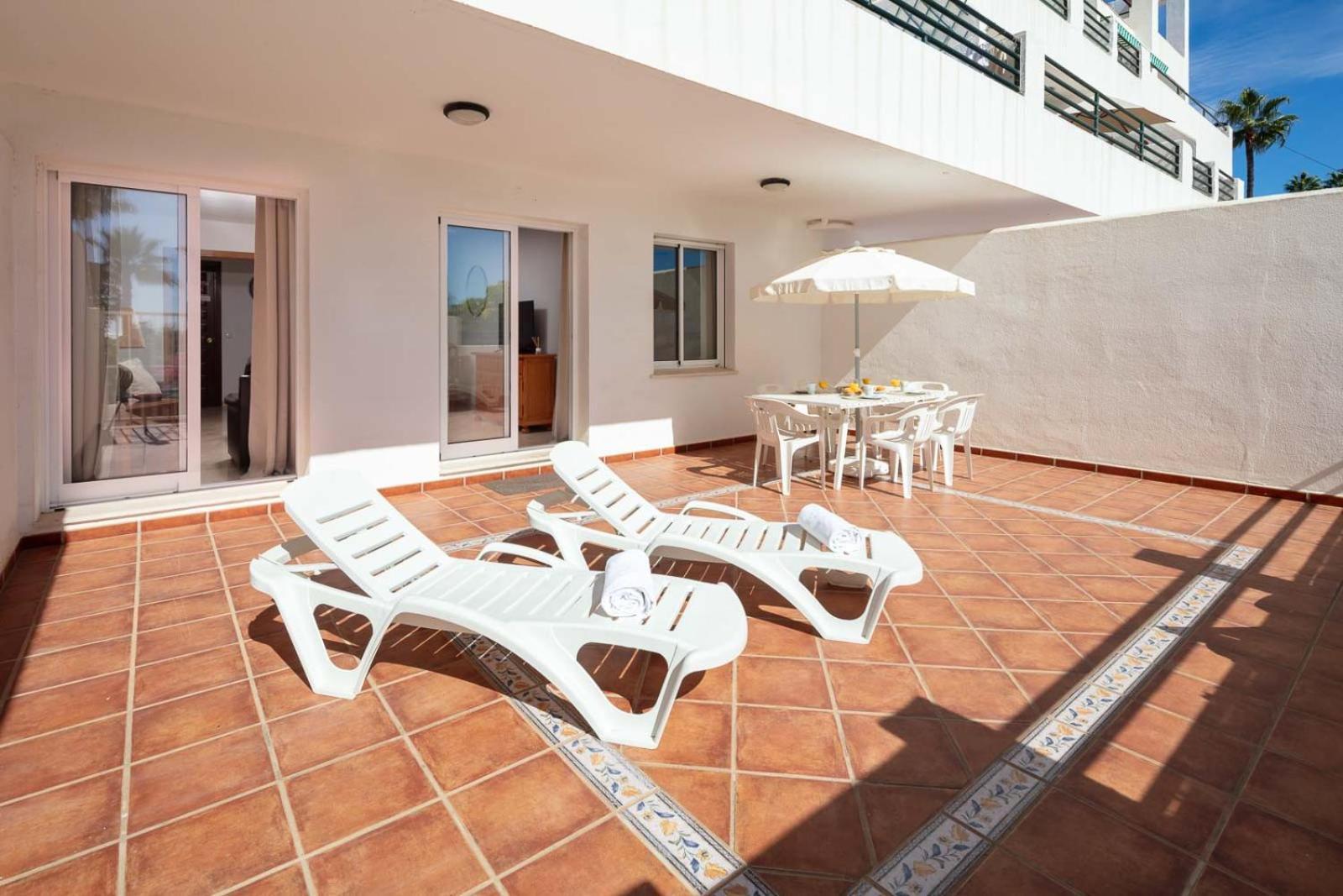 Family & Beach Apartments Mijas Costa & Fuengirola By Alfresco Stays El Faro Exterior photo